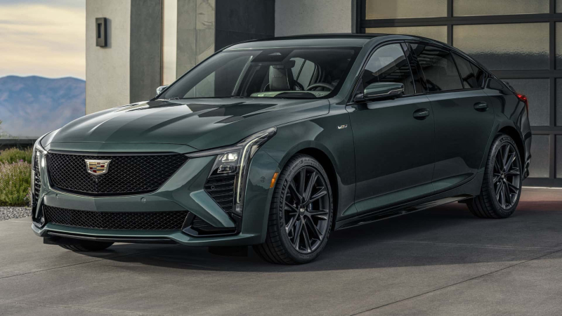 Cadillac CT5-V Blackwing получил спецверсию Precision Package. Чем она интересна