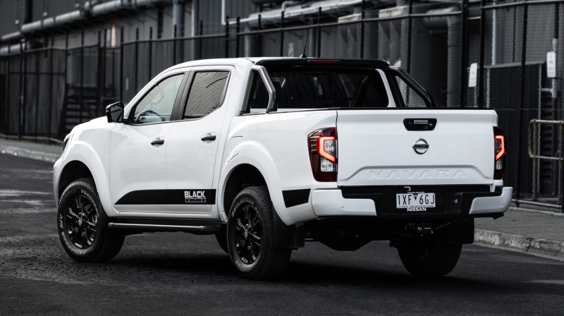 Nissan Navara получил эксклюзивную версию Black Edition. Чем она интересна