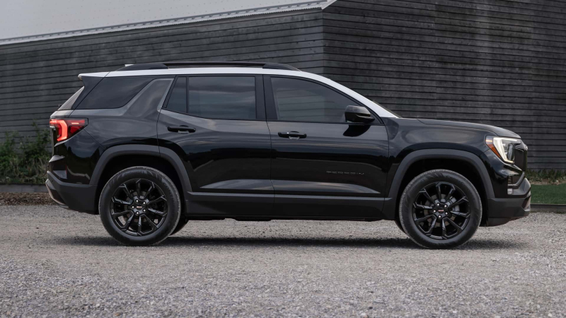 Представлен обновленный компактный кроссовер GMC Terrain. Как он изменился